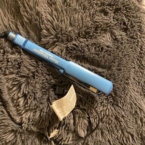 Babyliss Iron 1 1/2 inch